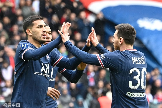  巴黎圣日耳曼客场轻取里昂扩大领先优势